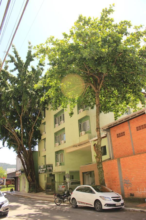 Novo Hotel Douglas Balneário Camboriú Exterior foto
